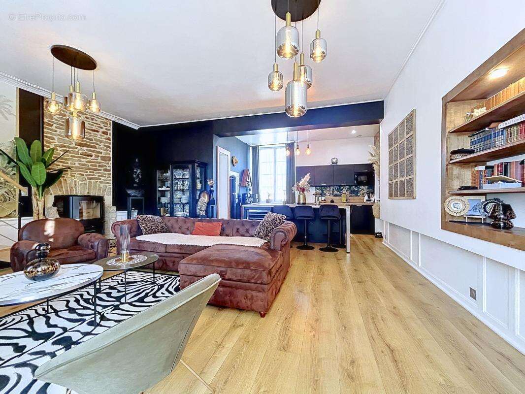 Appartement à QUIMPERLE