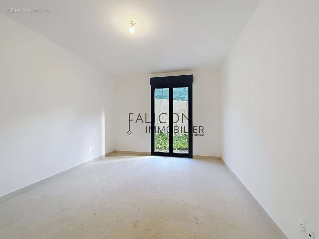 Maison à TOURRETTE-LEVENS