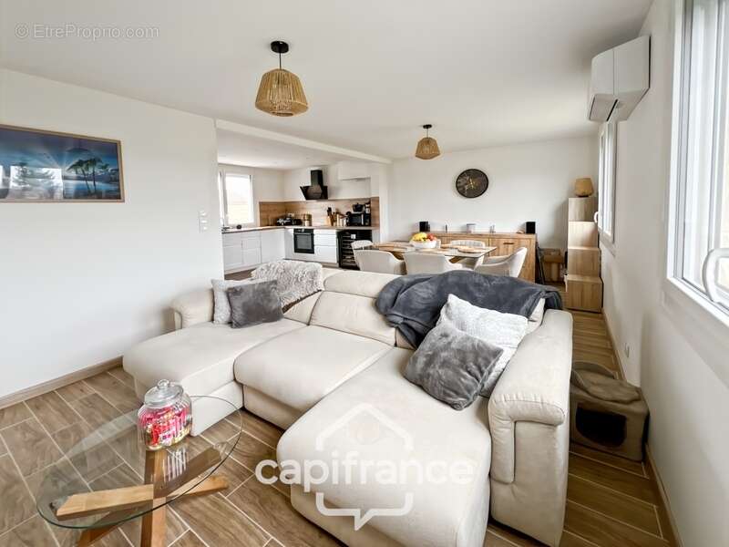 Maison à LE PASSAGE