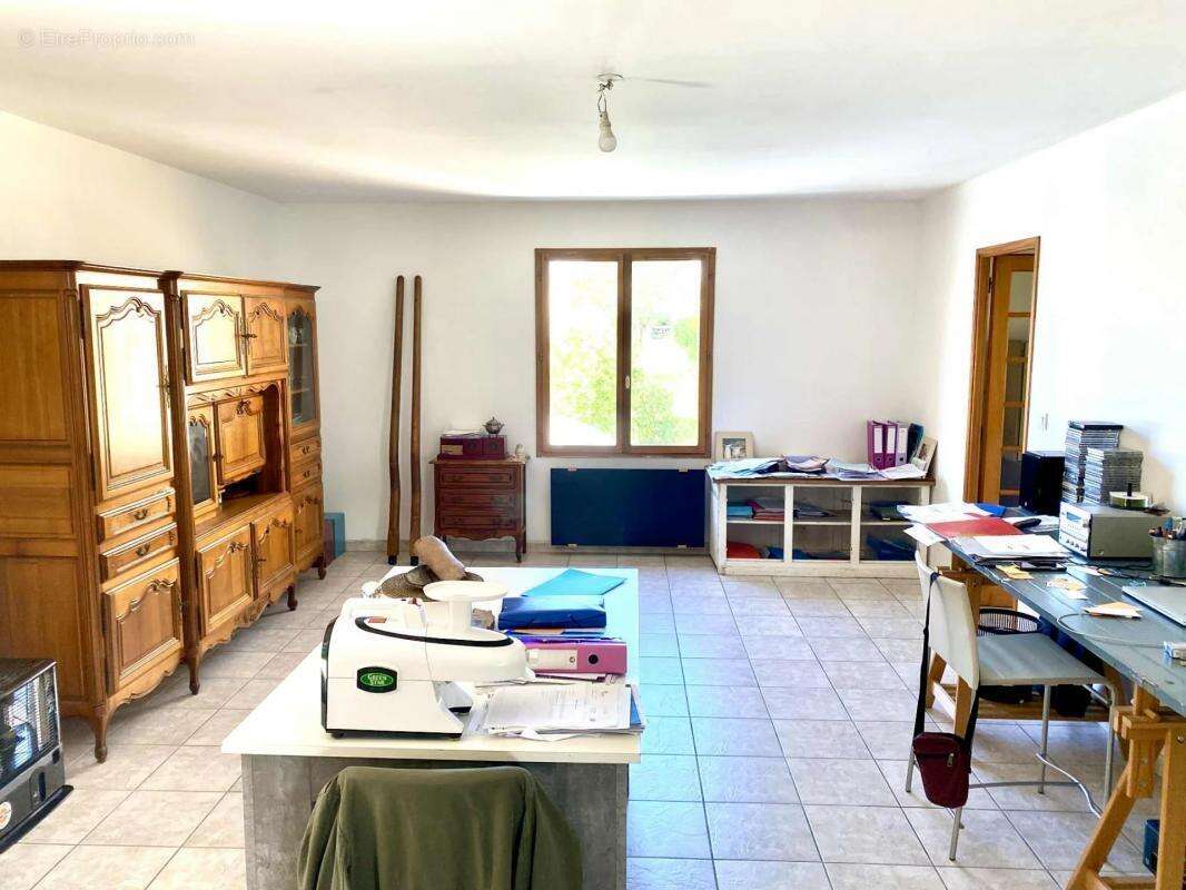 Maison à SAINT-JUST-LUZAC