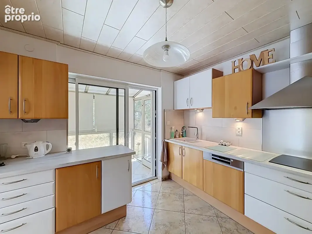 Maison familiale sur plus de 10 ares de terrain avec fort potentiel d'évolution à Eschau ! - photo 3