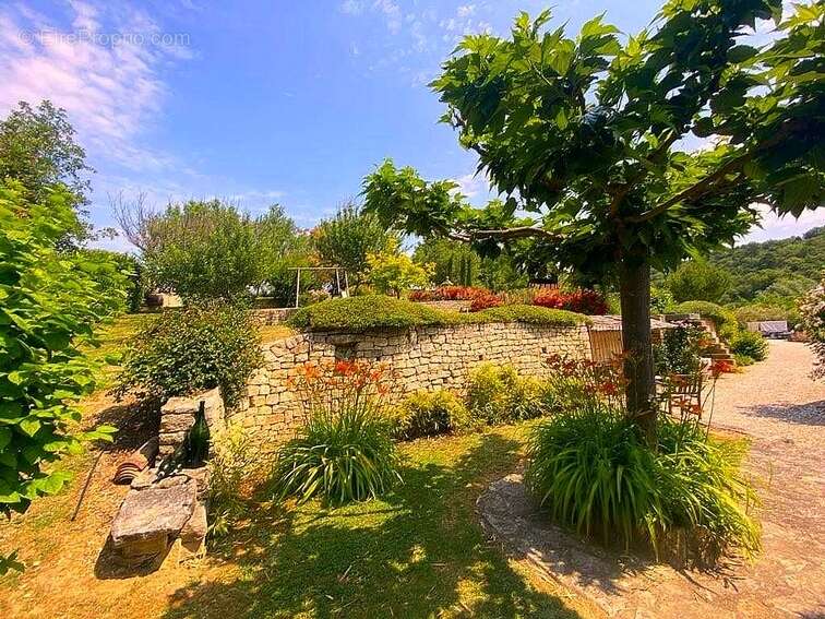 Maison à SAINT-MARTIN-DE-CASTILLON