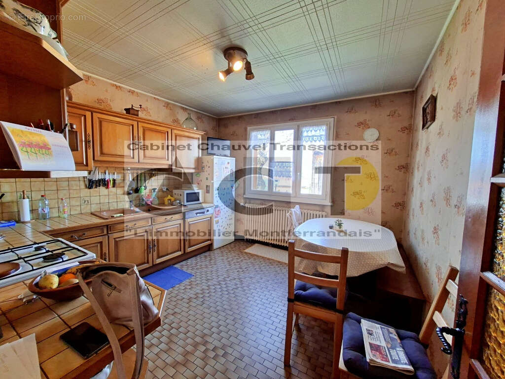 Maison à CLERMONT-FERRAND