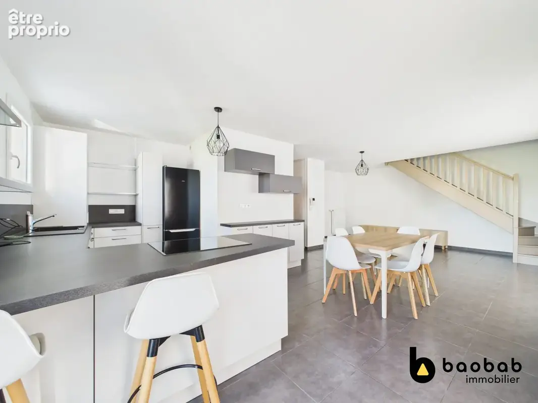 Appartement 4 pièces 95 m² à vendre à Aix-Les-Bains (73100) - photo 3