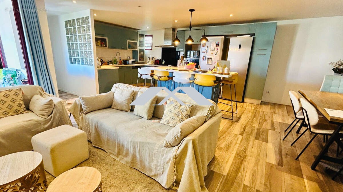 Appartement à SAINT-DENIS