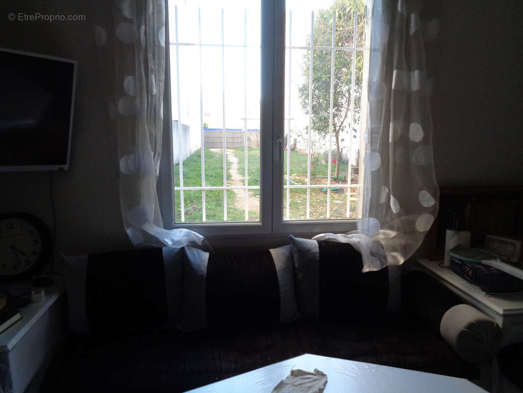 *TERRAIN 400 M2  pour faire deux immeubles 1600 m2 minimum. - photo 17