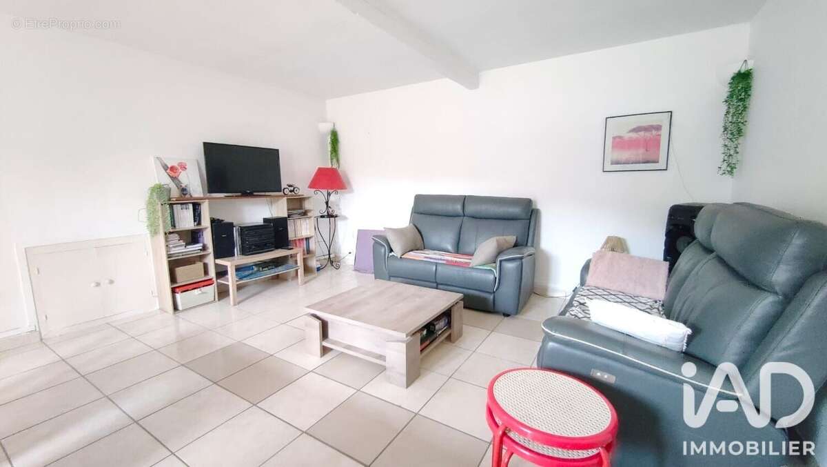 Maison 105 m² à Moras  - photo 9