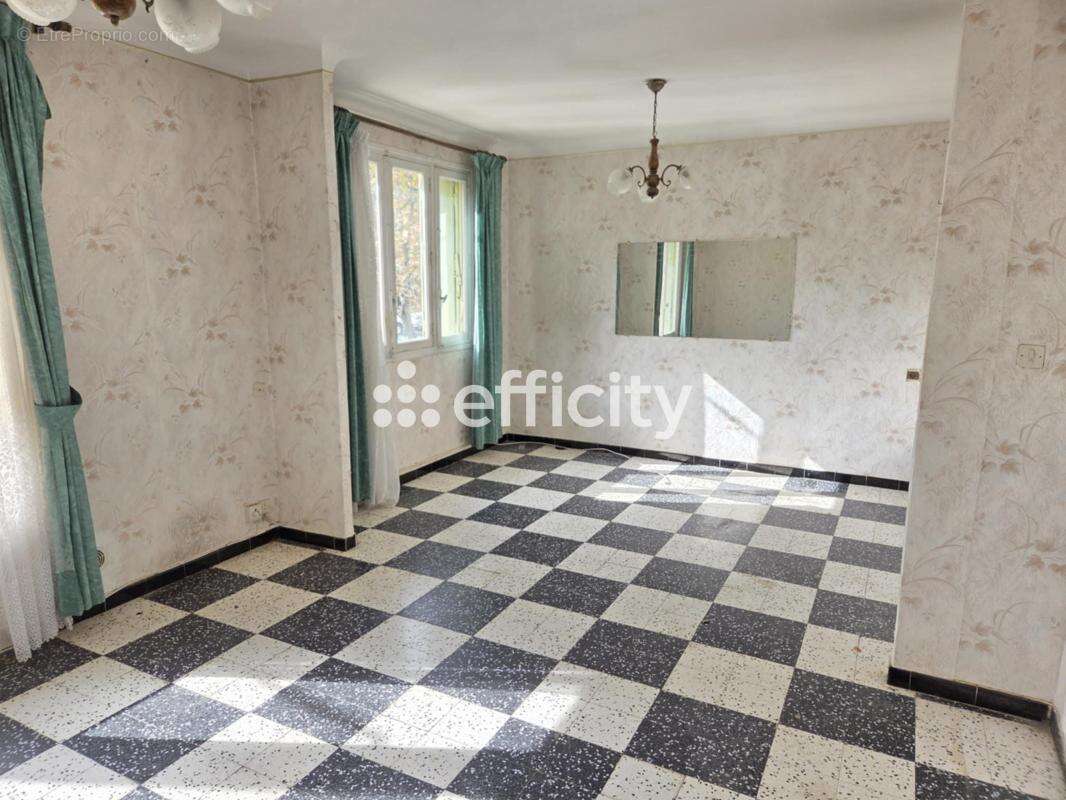 Appartement à CLERMONT-L'HERAULT