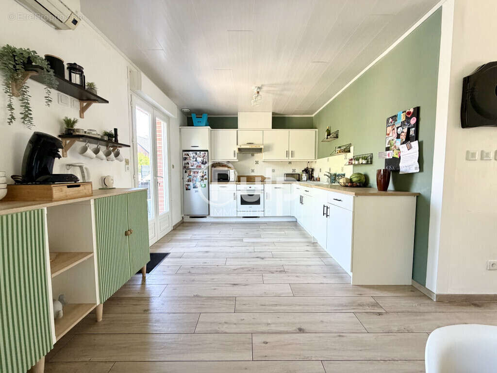 Magnifique plain pied sur sous sol complet - photo 9
