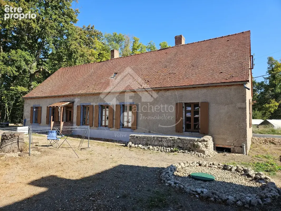 Photo Maison à Montaigu-Le-Blin au prix de 199 000€