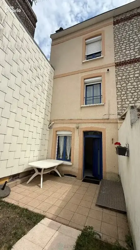 Maison à SOTTEVILLE-LES-ROUEN