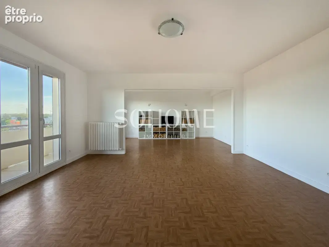 Appartement t4 avec balcon et garage - av d’epernay - photo 2
