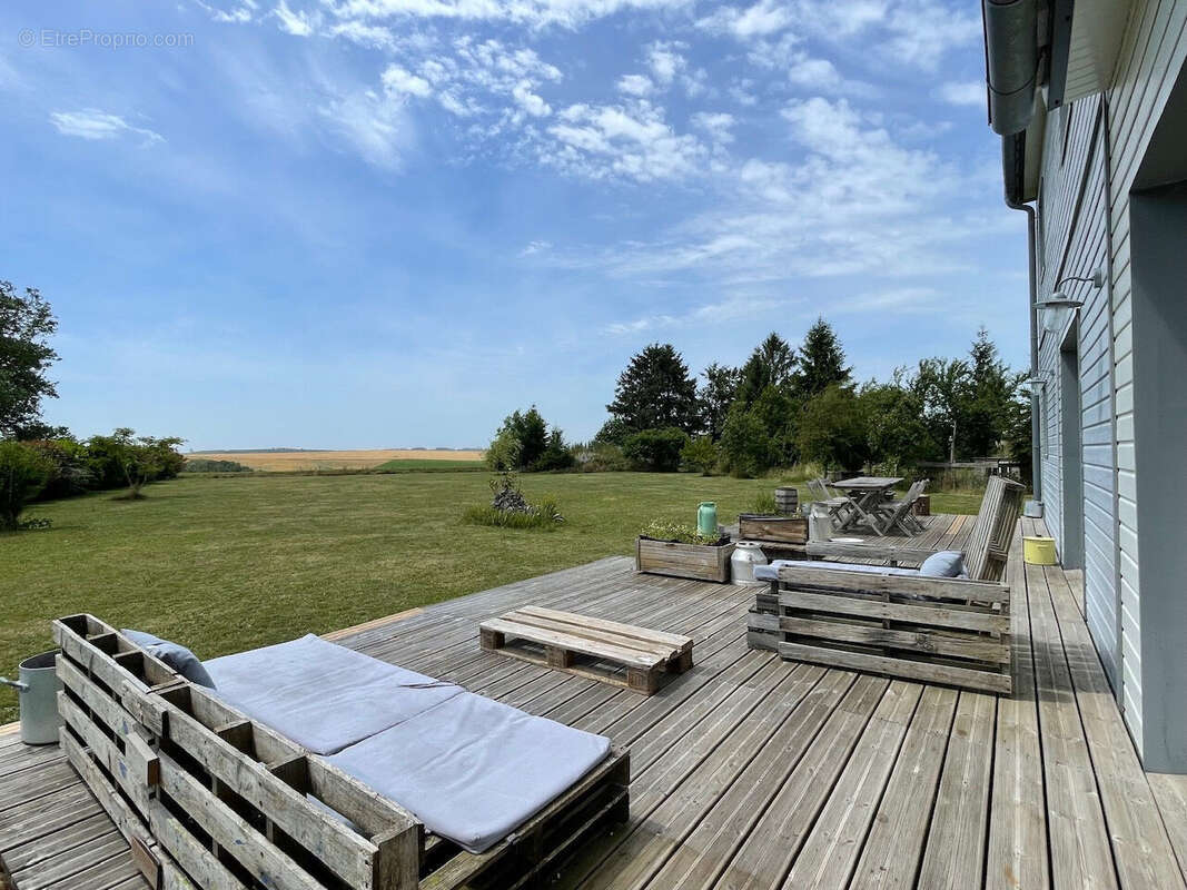 Maison 131 m² à Rieux  - photo 4