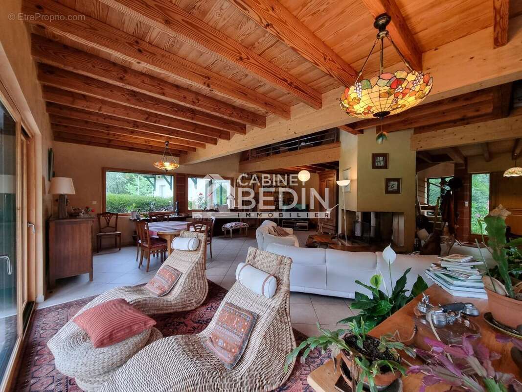 Maison à SAINT-SYMPHORIEN