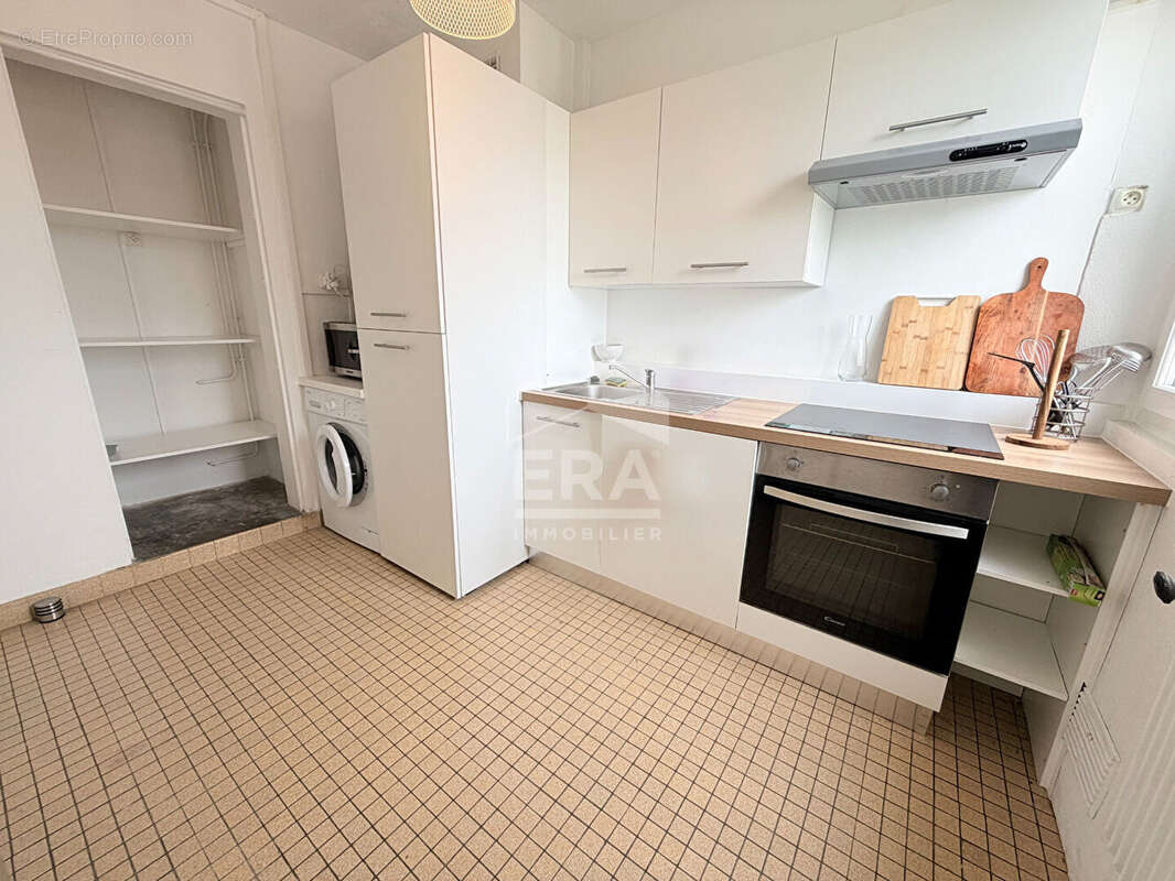 Appartement à AUREILHAN