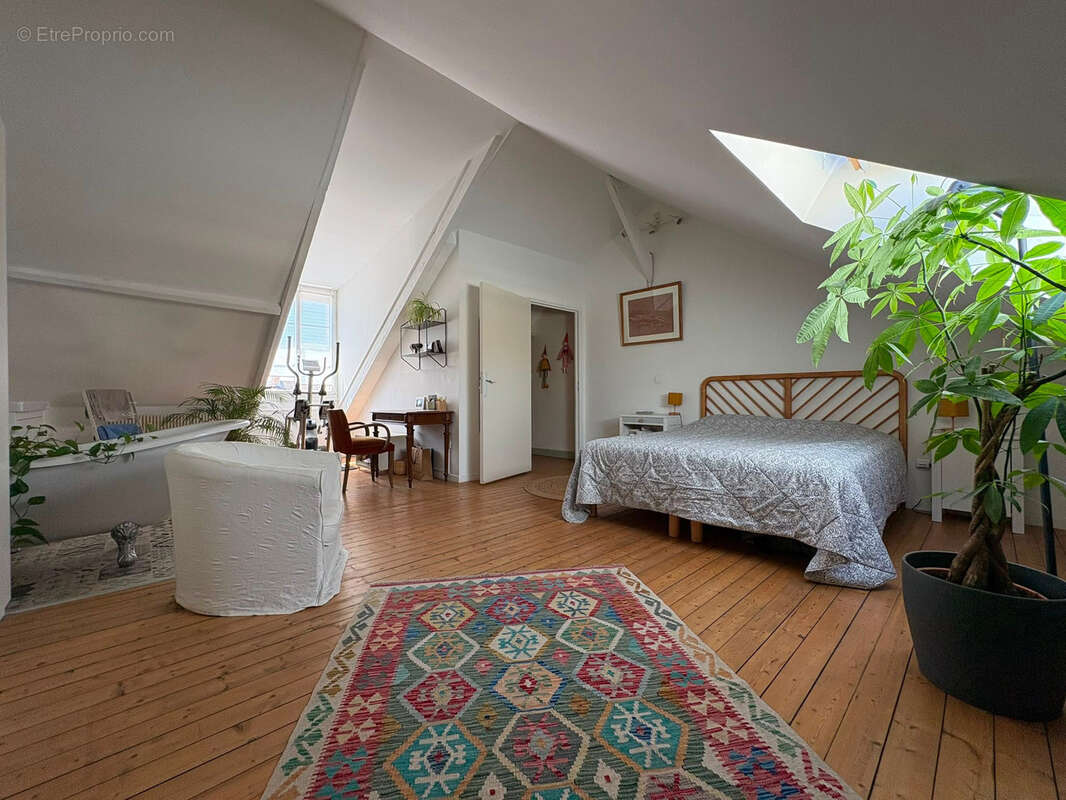 Maison de ville avce terrasse - secteur cernay - photo 7