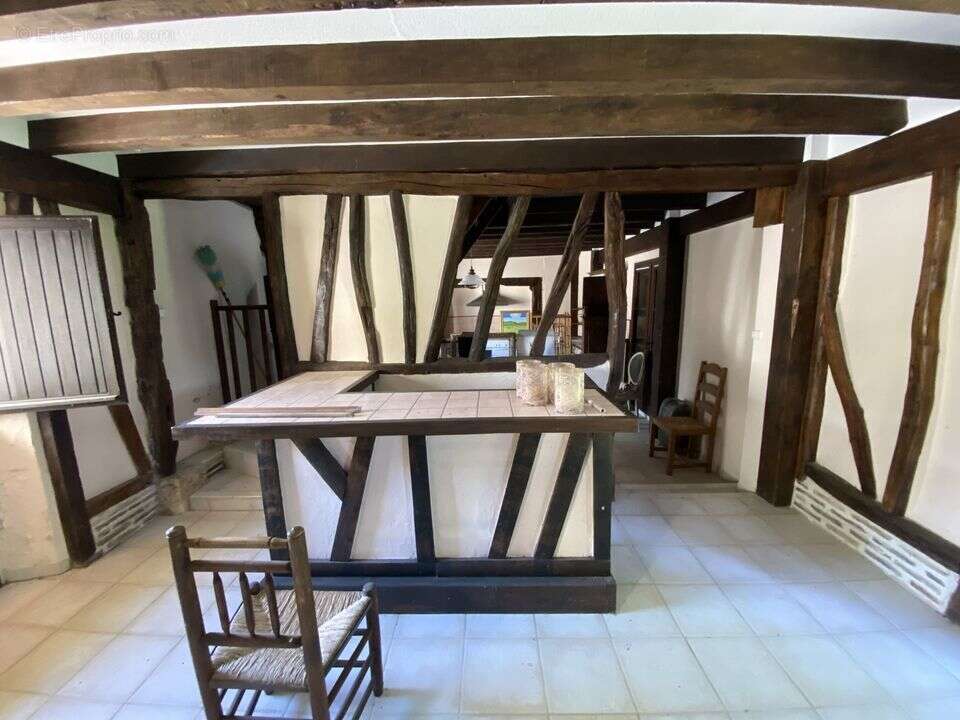 Maison à CREON-D'ARMAGNAC