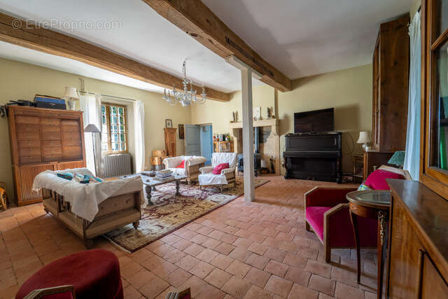 n°7 - Maison à PARAY-LE-MONIAL