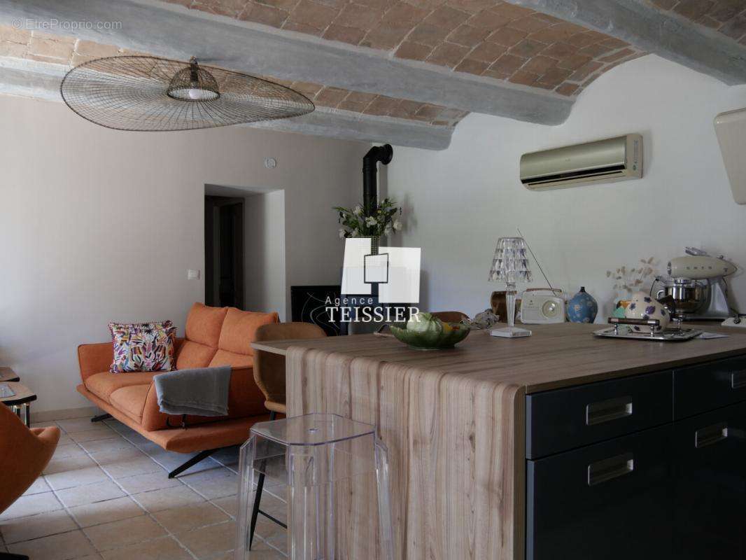 Maison à SAINT-AMBROIX