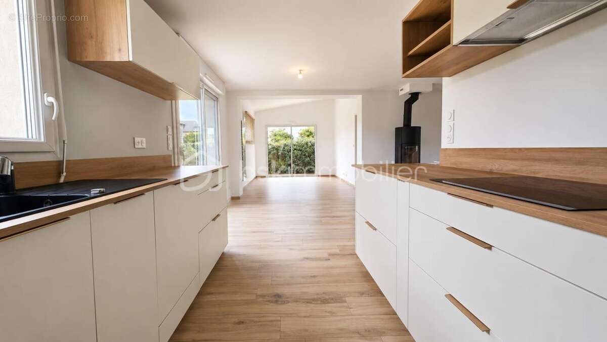 Maison coeur de bourg- 4 chambres - photo 6