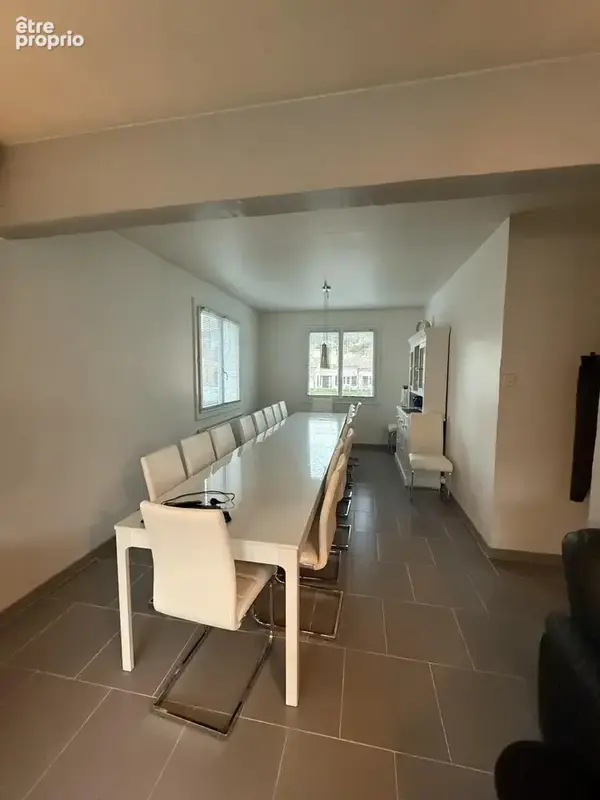 Maison 7 pièces 175 m² à vendre à Saint-Laurent-Du-Pape (07800) - photo 7