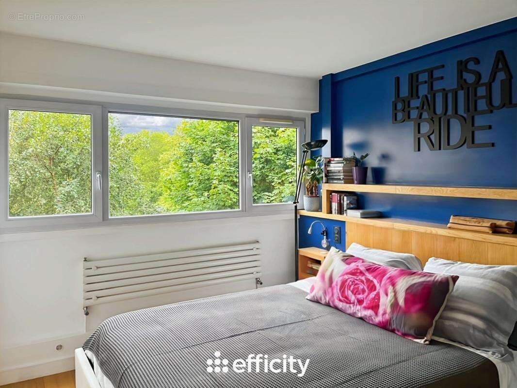 Appartement à CHENNEVIERES-SUR-MARNE