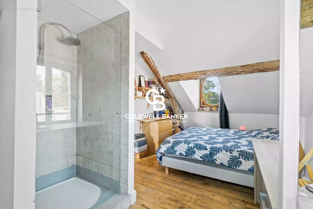 Maison à LE VESINET