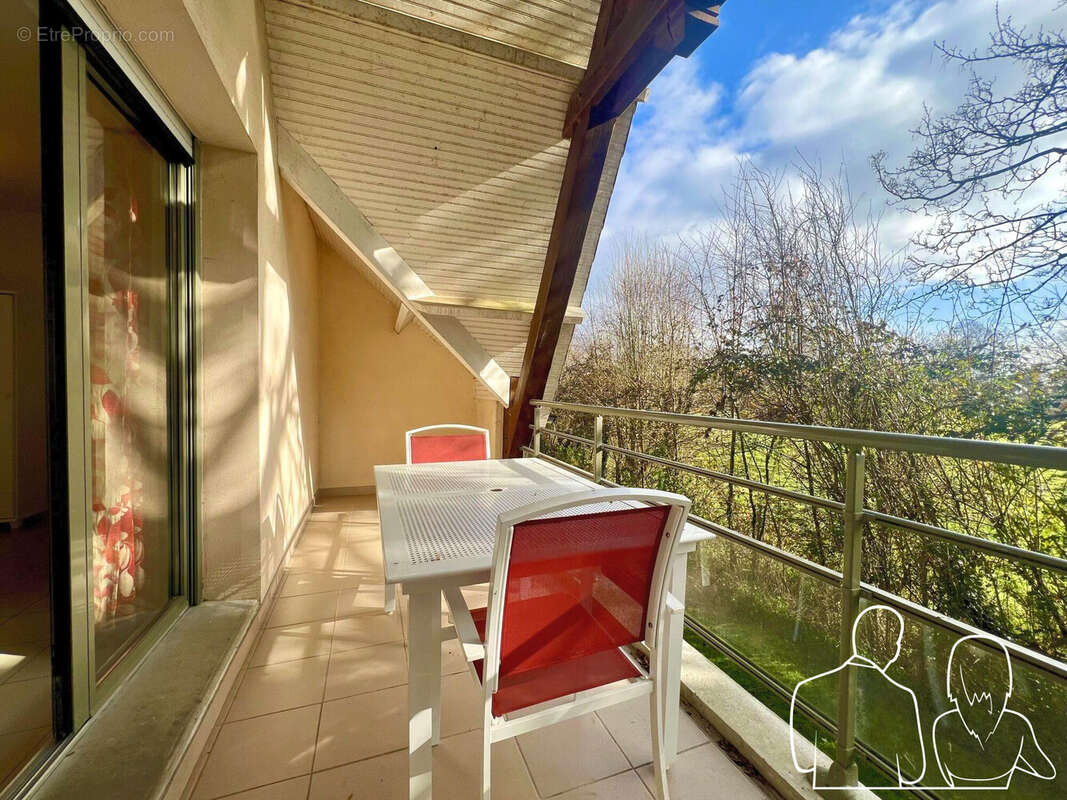 APPARTEMENT SOUS BAIL COMMERCIAL - GOELIA - Appartement à GONNEVILLE-SUR-HONFLEUR