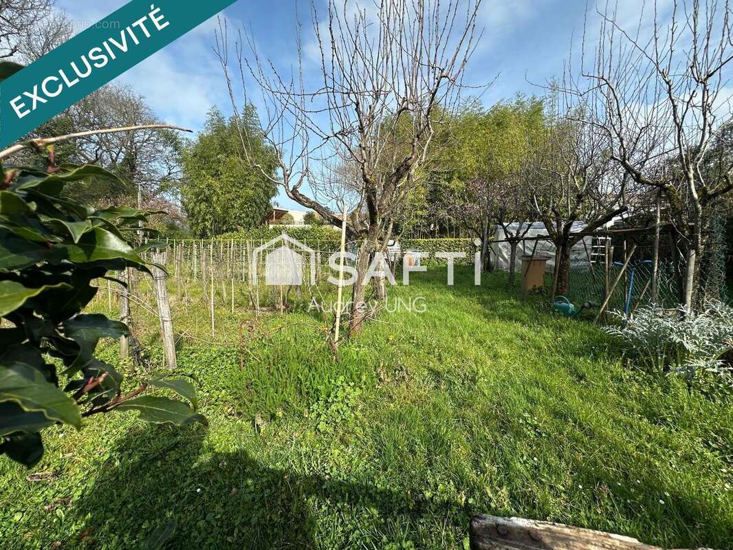 Terrain 770 m² à Bonnetan  - photo 2
