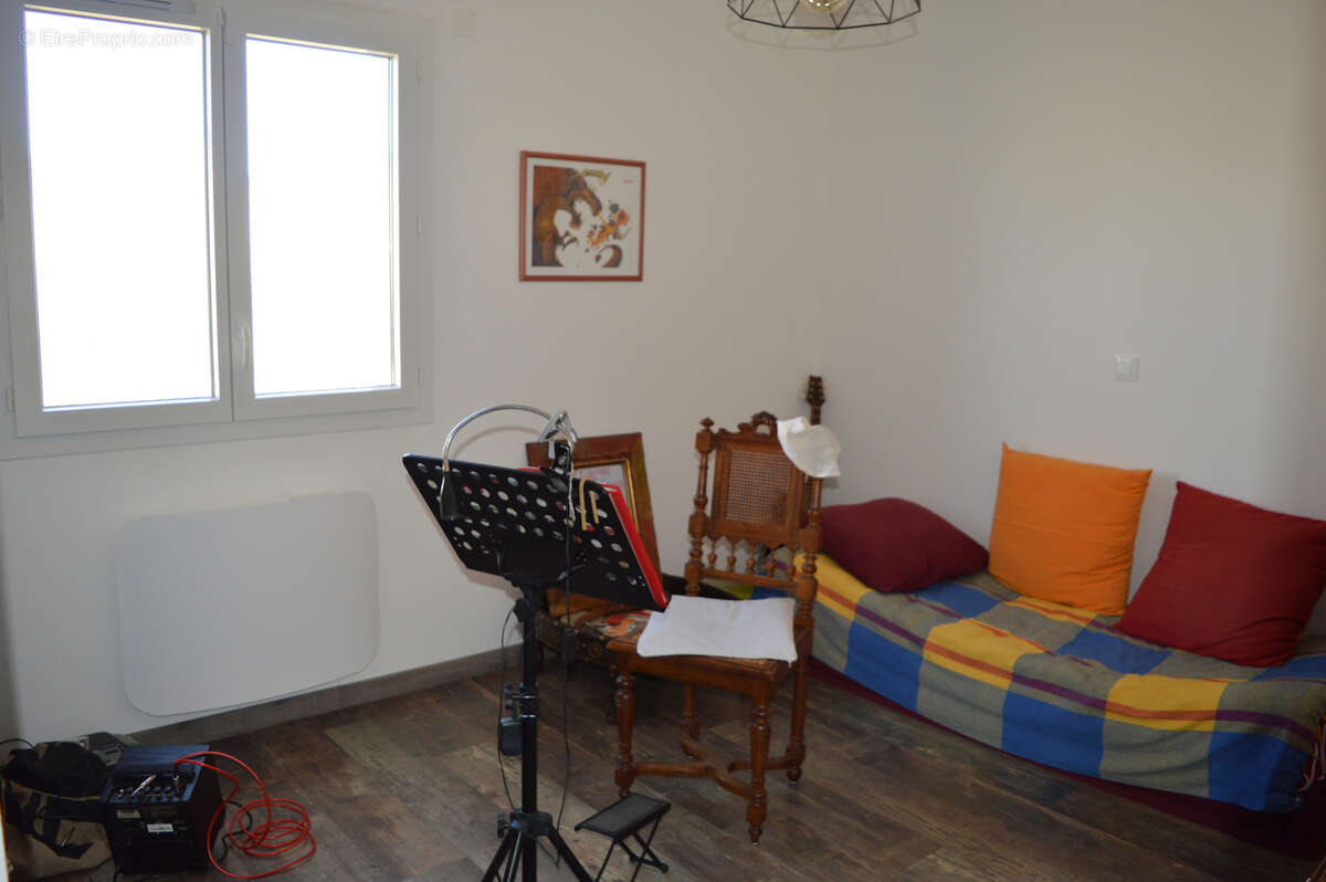 Maison contemporaine de 2020, en excéllent état, matériaux et finitions de grande qualité... - photo 22