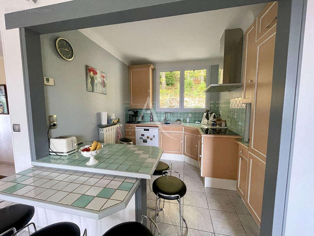 Maison à GIF-SUR-YVETTE