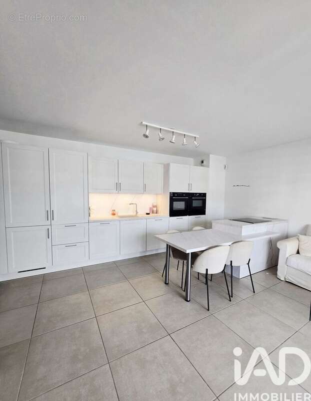 Photo 5 - Appartement à MARSEILLE-12E