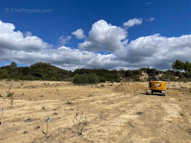 Terrain à PORTEL-DES-CORBIERES