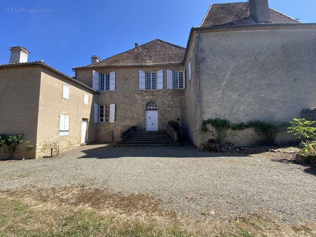 620 m² à Riscle  - photo 8