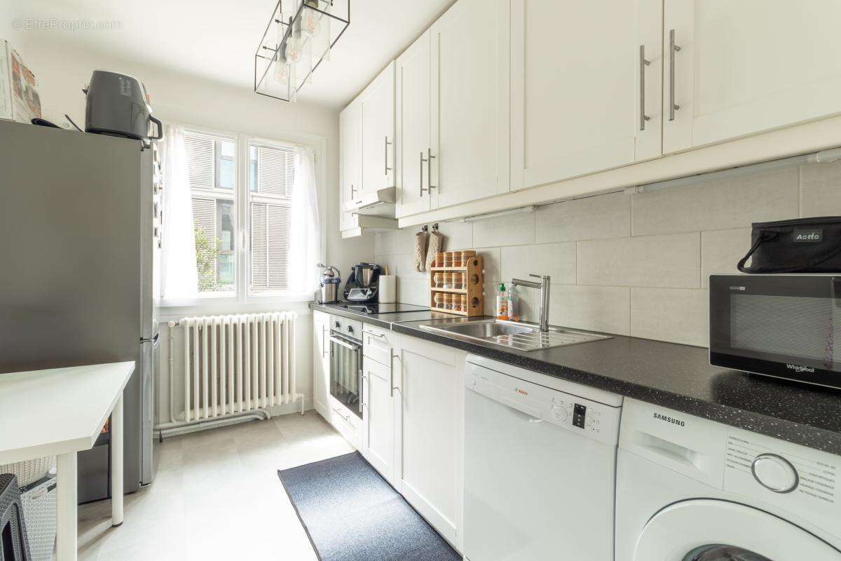 Appartement à LES MUREAUX