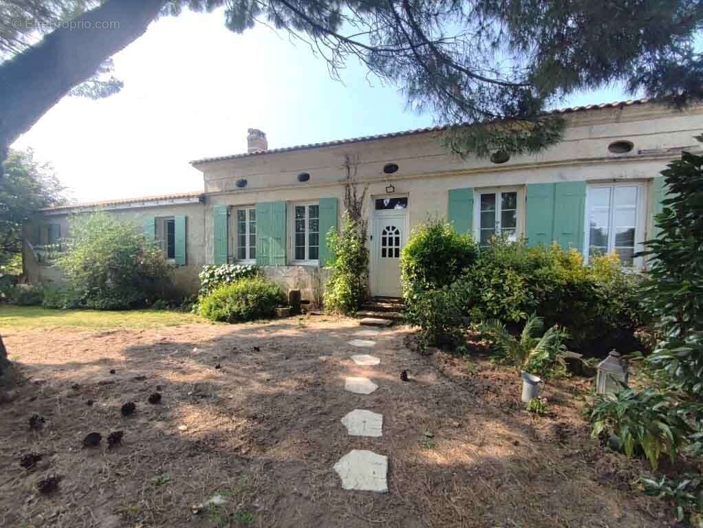 Maison à GEMOZAC