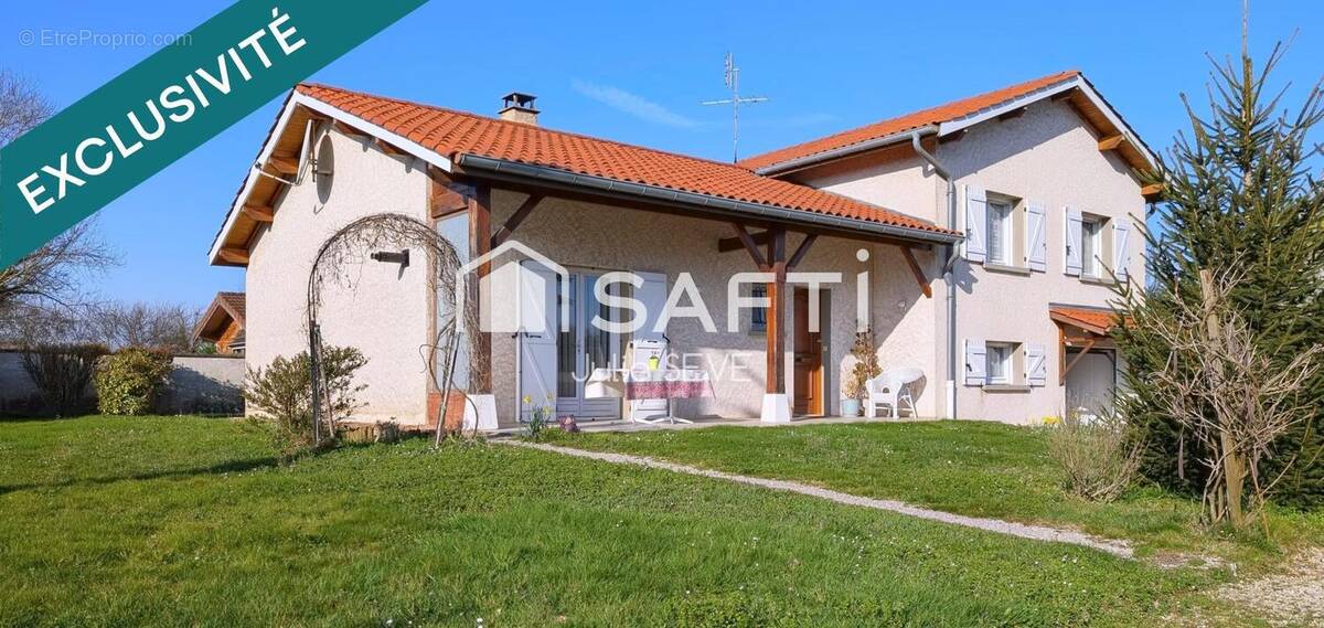 Photo 1 - Maison à TOSSIAT