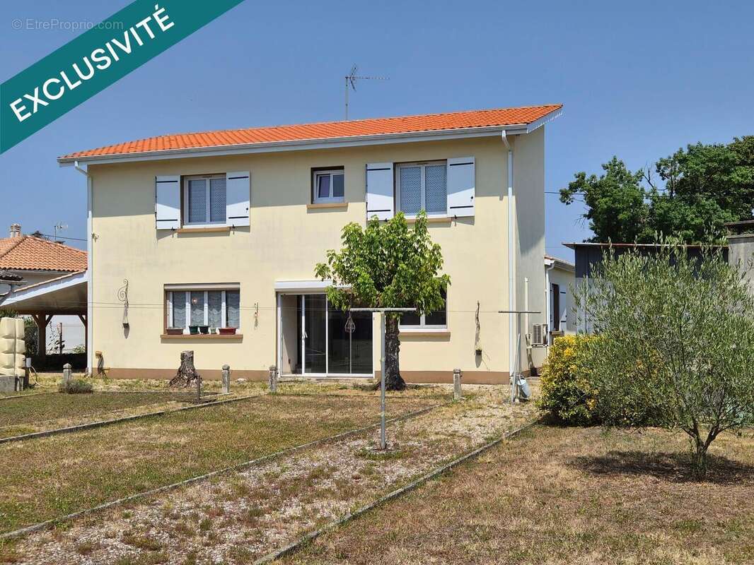 Maison 147 m² à Pauillac  - photo 3