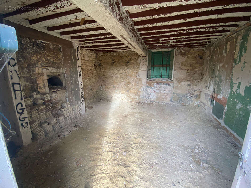 Maison à BETHISY-SAINT-MARTIN