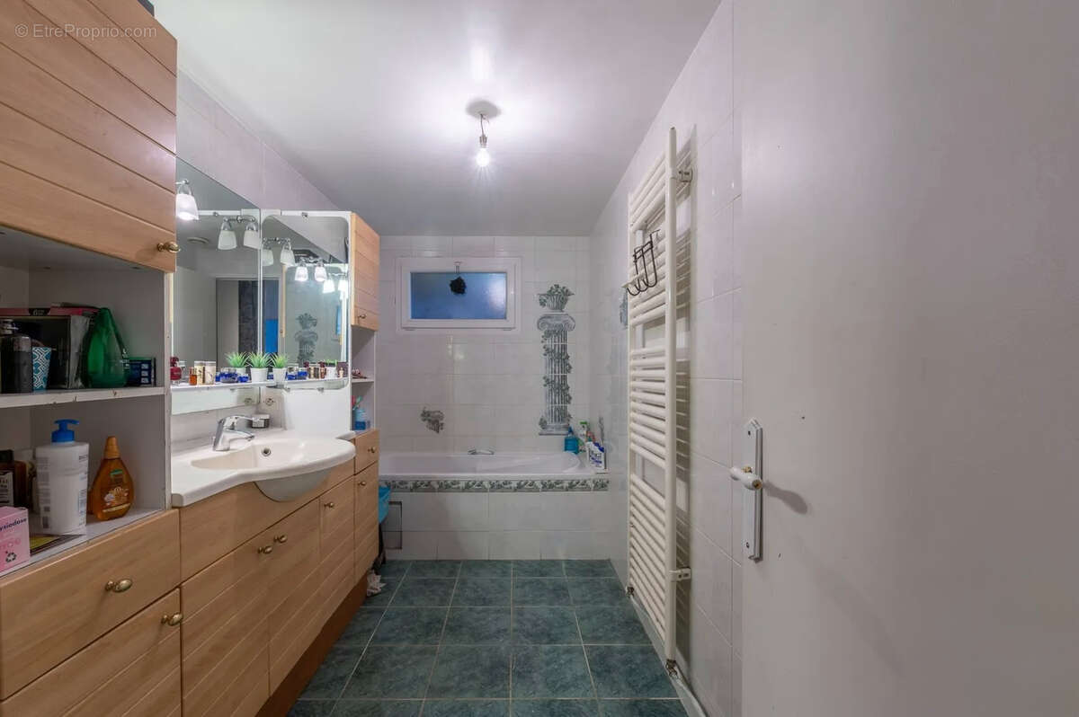 Maison à GOUSSAINVILLE