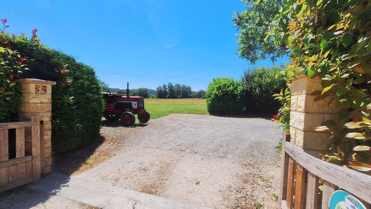 Maison à CASTELNAU-MAGNOAC