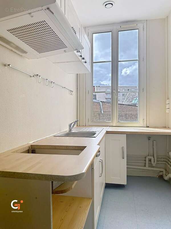 Immeuble de rapport – 4 appartements t2 – place saint marc. - photo 8