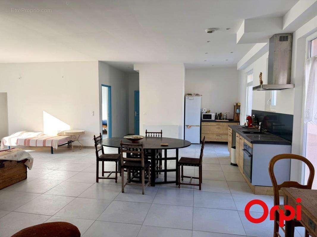 Maison à MARSEILLE-8E