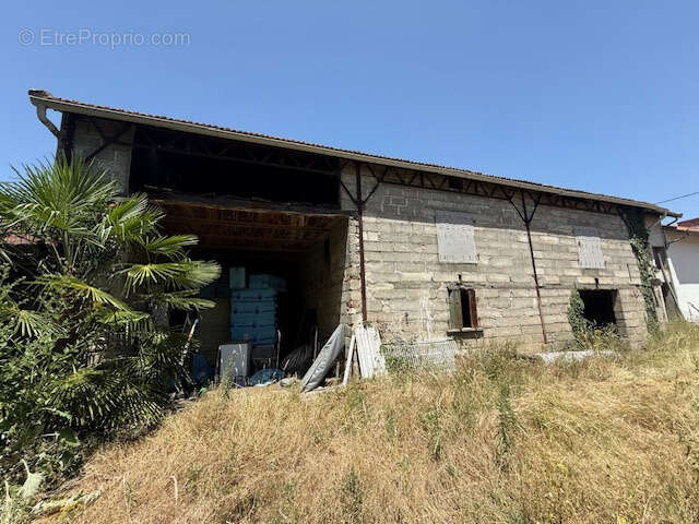 Maison à SALLES-ADOUR