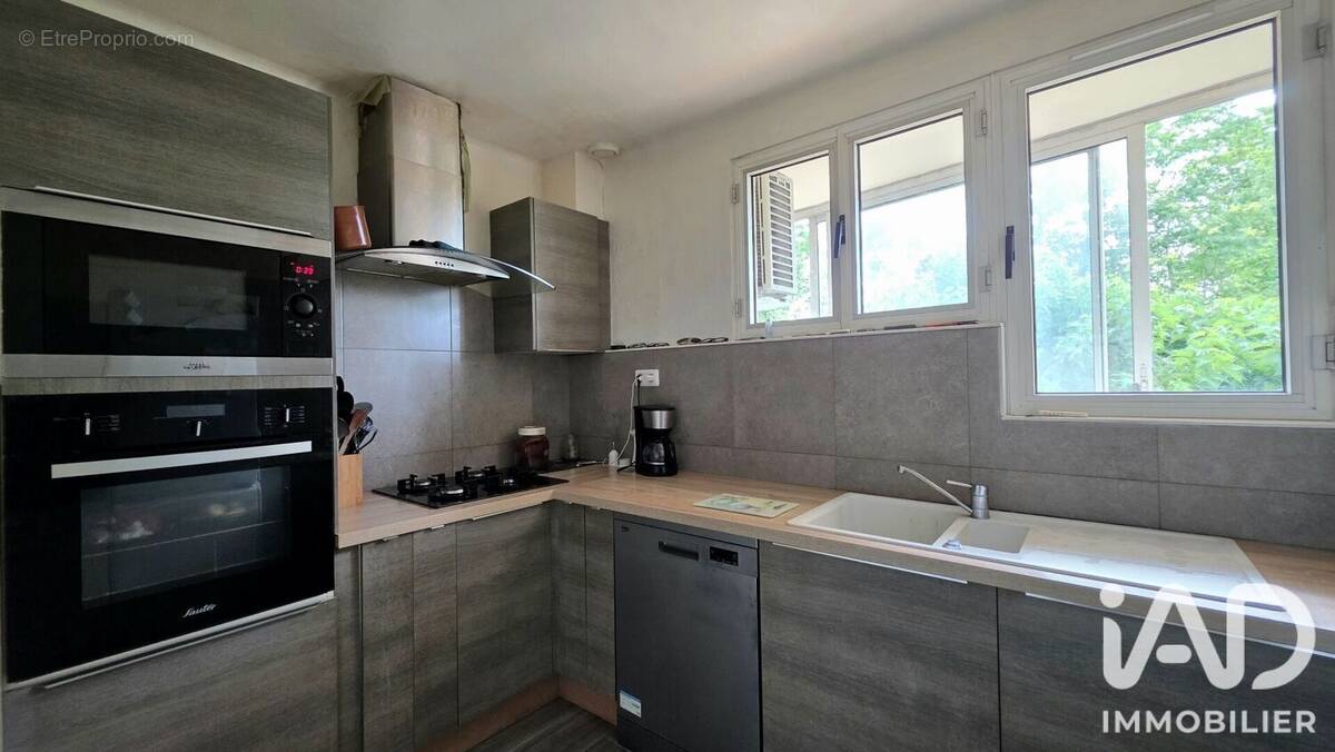Photo 1 - Appartement à PONT-SAINT-ESPRIT