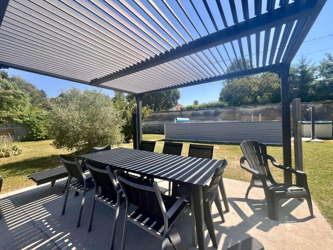 En exclusivité - maison dauphinoise avec joli terrain et dépendances a sainte-blandine (38110) - photo 17
