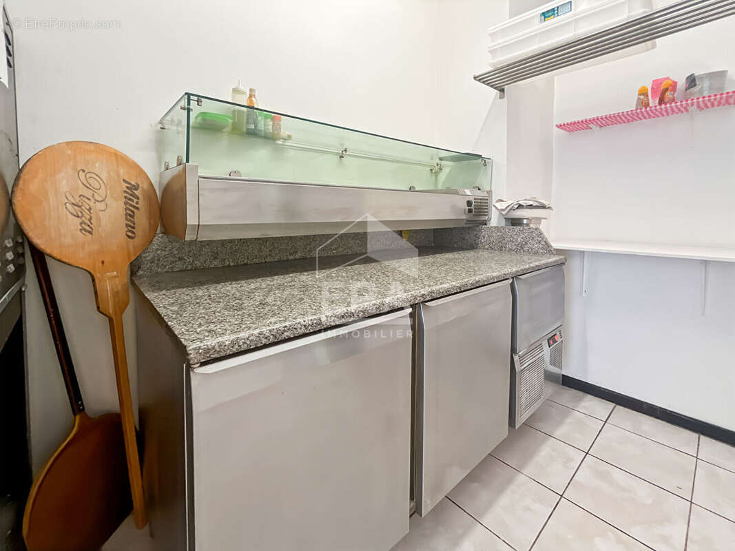 Autre à MARSEILLE-4E