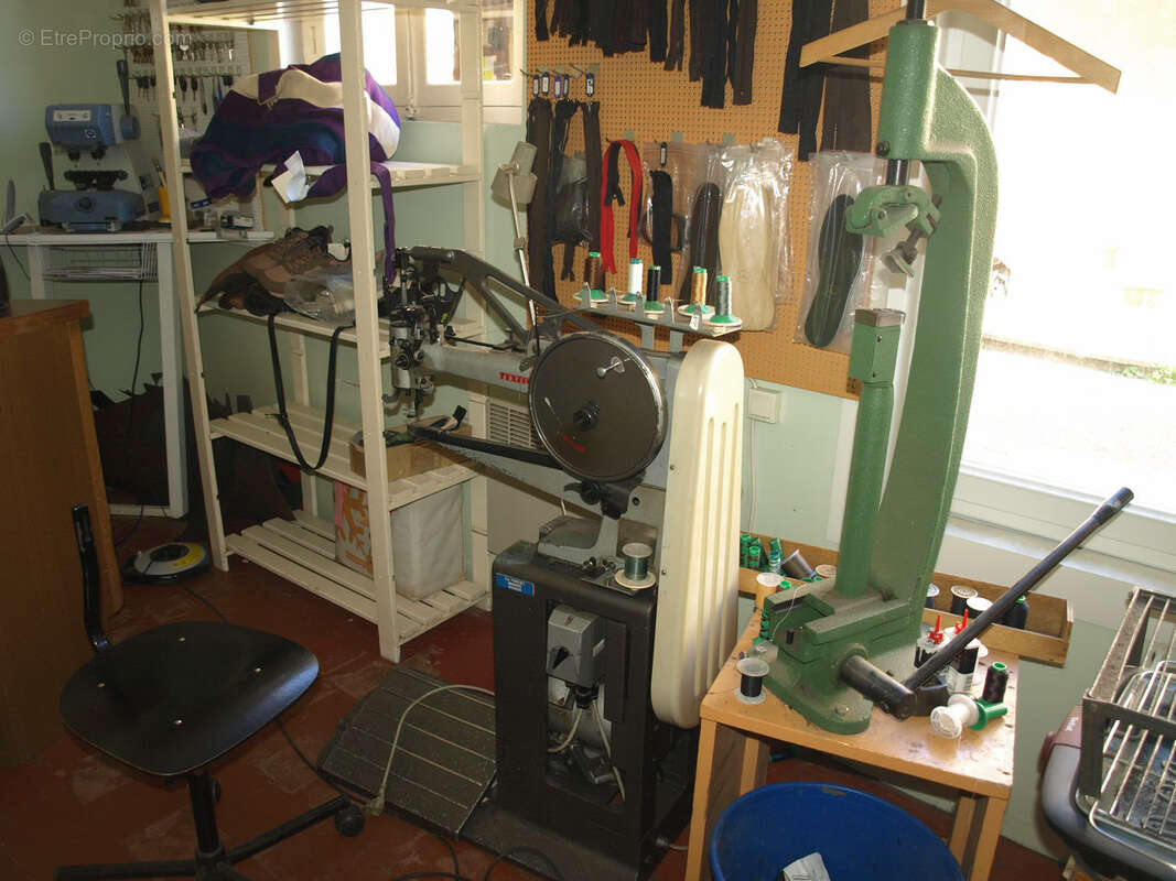 Commerce à COSNE-COURS-SUR-LOIRE