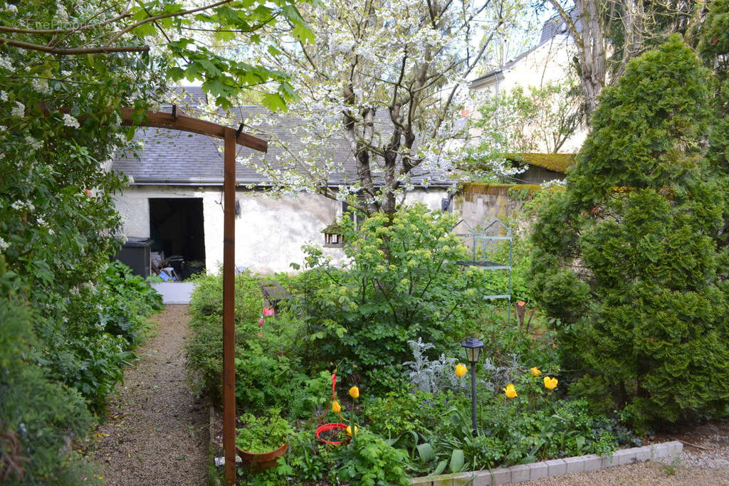 Maison à CHATELLERAULT