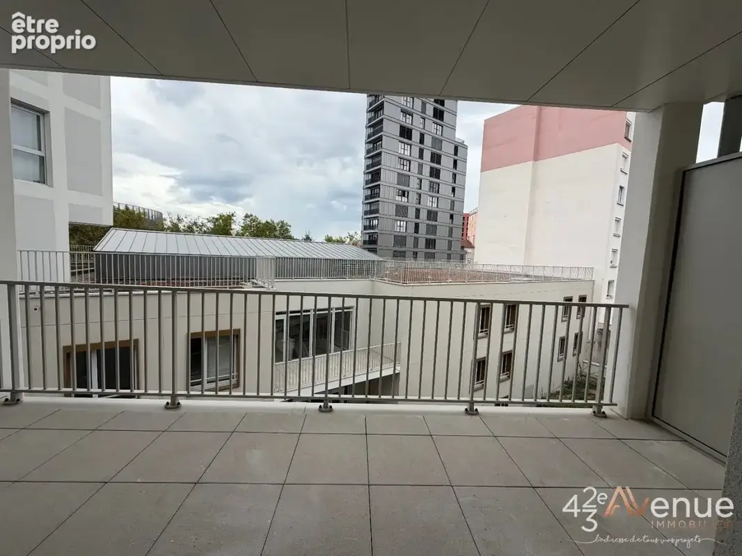 Appartement 4 pièces 91 m² à vendre à Saint-Etienne (42000) - photo 5